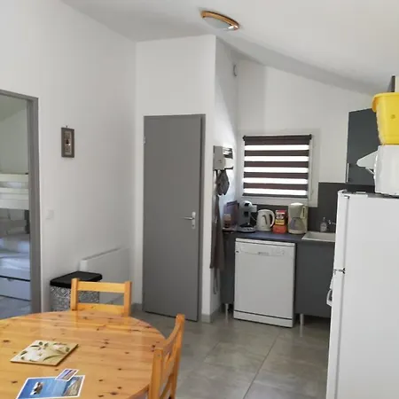 Independant A Proximite Du Bord De Mer Σπίτι διακοπών *